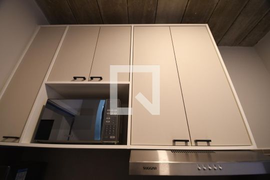Cozinha de kitnet/studio para alugar com 1 quarto, 17m² em Cidade Universitária, Campinas