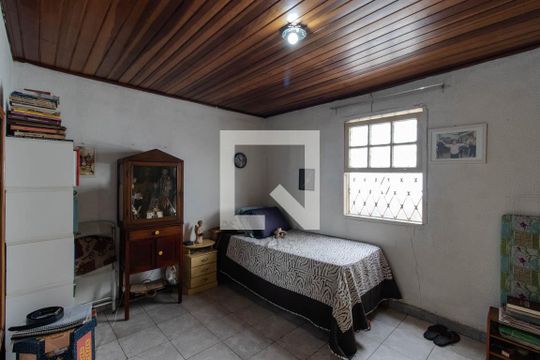 Quarto 1 de casa à venda com 2 quartos, 80m² em Vila Constança, São Paulo