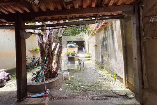 Área comum de casa à venda com 2 quartos, 80m² em Jardim Industrial, Contagem