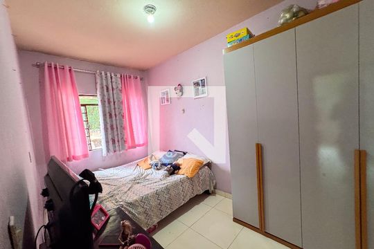 Quarto 2 de casa à venda com 2 quartos, 80m² em Jardim Industrial, Contagem