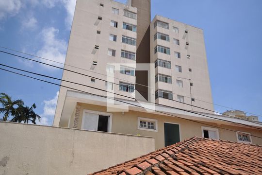 Vista do Quarto 2 de apartamento para alugar com 2 quartos, 45m² em Tucuruvi, São Paulo