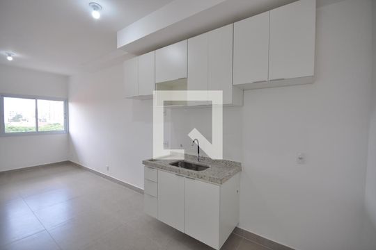 Cozinha de apartamento para alugar com 2 quartos, 44m² em Tucuruvi, São Paulo
