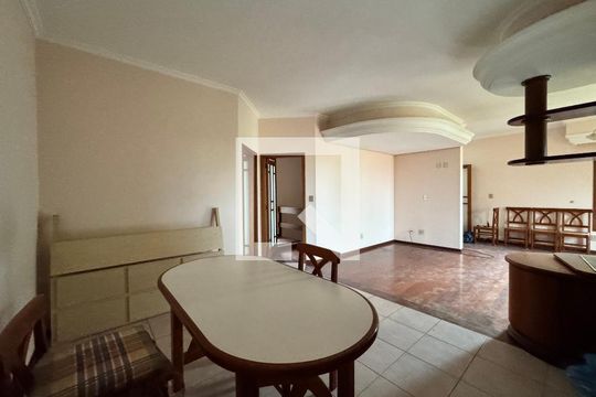 sala de casa à venda com 3 quartos, 240m² em Jardim America, São Leopoldo