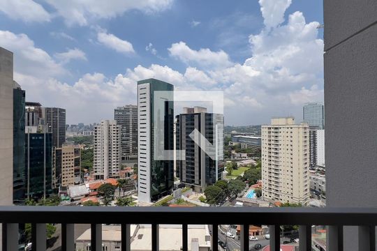 Sacada de kitnet/studio à venda com 1 quarto, 26m² em Pinheiros, São Paulo