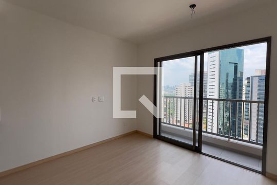Quarto  de kitnet/studio à venda com 1 quarto, 26m² em Pinheiros, São Paulo