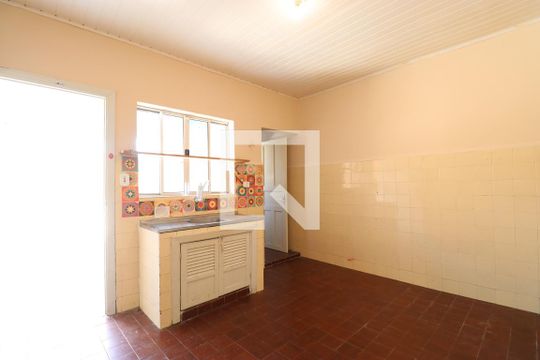 Cozinha de casa para alugar com 1 quarto, 100m² em Perdizes, São Paulo
