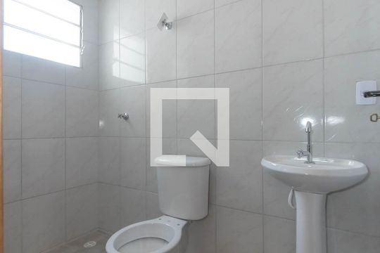 Banheiro de apartamento para alugar com 1 quarto, 49m² em Vila Brasilio Machado, São Paulo