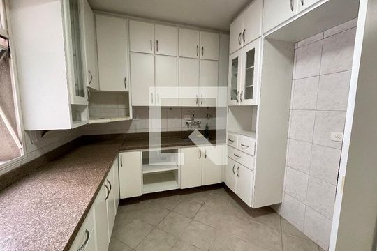 Cozinha de apartamento à venda com 3 quartos, 98m² em Pinheiros, São Paulo