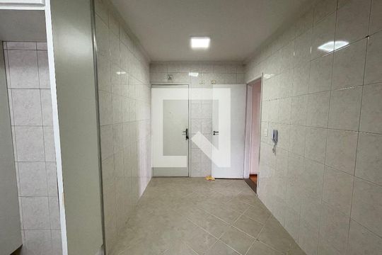 Cozinha de apartamento à venda com 3 quartos, 98m² em Pinheiros, São Paulo