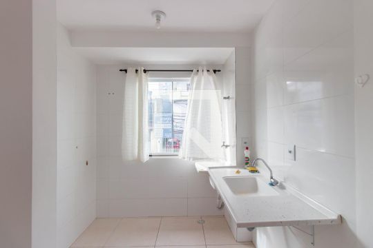 Sala/Cozinha de apartamento à venda com 1 quarto, 33m² em Vila Jacuí, São Paulo