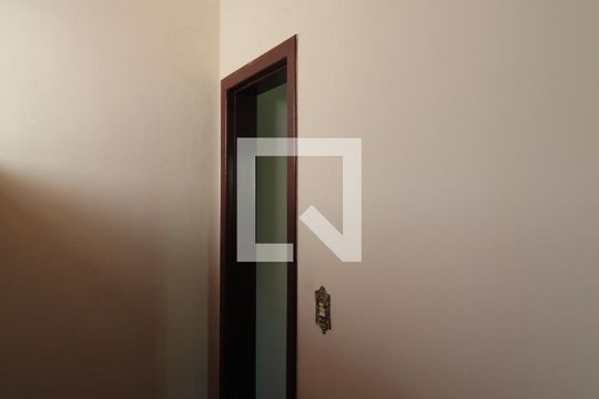 Closet da Suite 1 de casa à venda com 4 quartos, 760m² em Dona Clara, Belo Horizonte