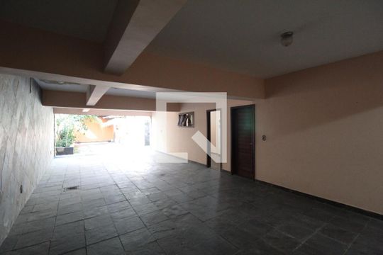 Garagem de casa à venda com 4 quartos, 760m² em Dona Clara, Belo Horizonte