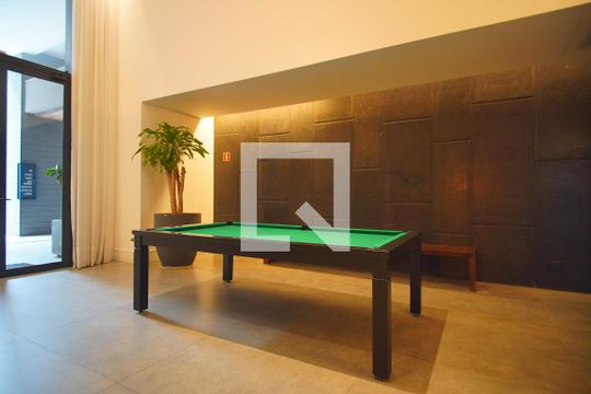 Área Comum - Sala de Jogos de apartamento para alugar com 1 quarto, 45m² em Boa Vista, Porto Alegre