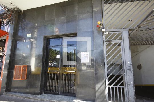 Fachada de apartamento para alugar com 1 quarto, 50m² em Liberdade, São Paulo