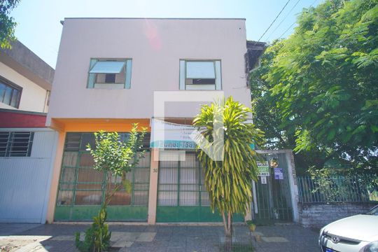 Fachada e placa de apartamento para alugar com 1 quarto, 50m² em Liberdade, Novo Hamburgo