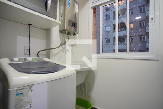 Área de Serviço de apartamento à venda com 2 quartos, 52m² em Farrapos, Porto Alegre