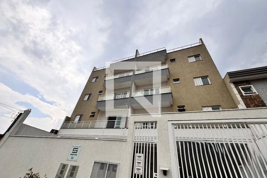 Fachada de apartamento para alugar com 2 quartos, 50m² em Utinga, Santo André