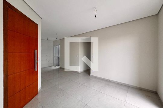 Sala de apartamento para alugar com 2 quartos, 50m² em Utinga, Santo André
