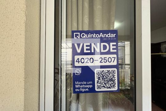 Plaquinha instalada de apartamento à venda com 4 quartos, 119m² em Jardim Ermida I, Jundiaí