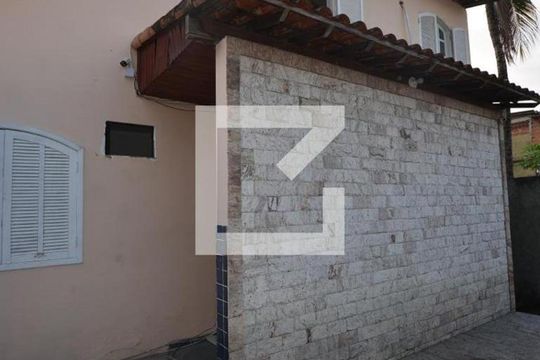Fachada de apartamento para alugar com 1 quarto, 50m² em Osvaldo Cruz, Rio de Janeiro