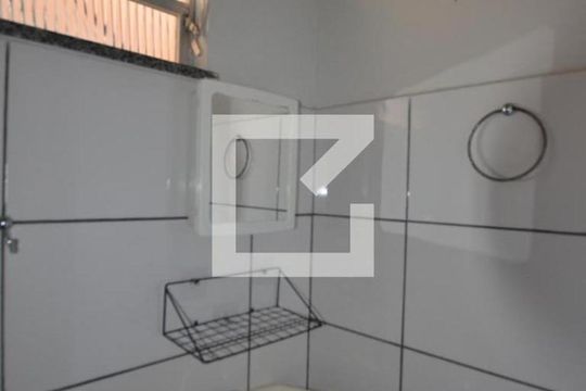 Banheiro de apartamento para alugar com 1 quarto, 50m² em Osvaldo Cruz, Rio de Janeiro