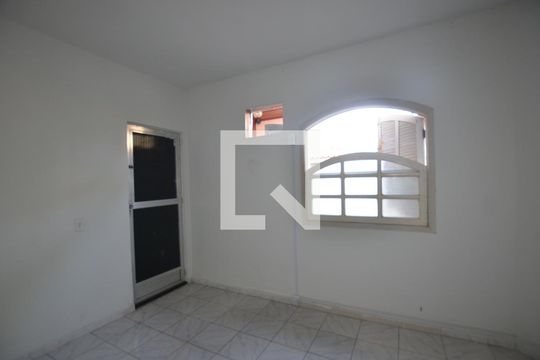 Quarto de apartamento para alugar com 1 quarto, 50m² em Osvaldo Cruz, Rio de Janeiro