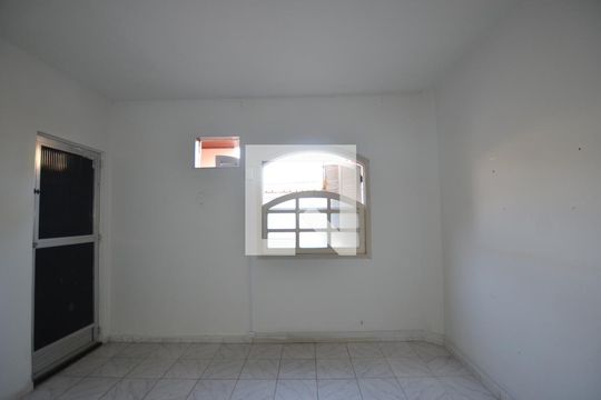Quarto de apartamento para alugar com 1 quarto, 50m² em Osvaldo Cruz, Rio de Janeiro