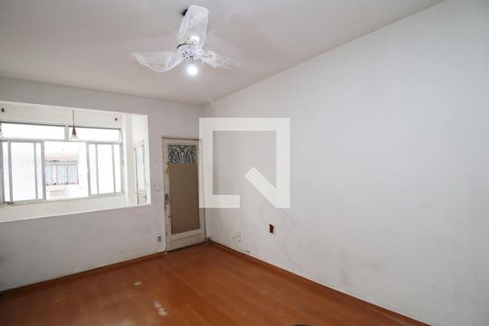 Sala de apartamento à venda com 2 quartos, 82m² em Vila da Penha, Rio de Janeiro
