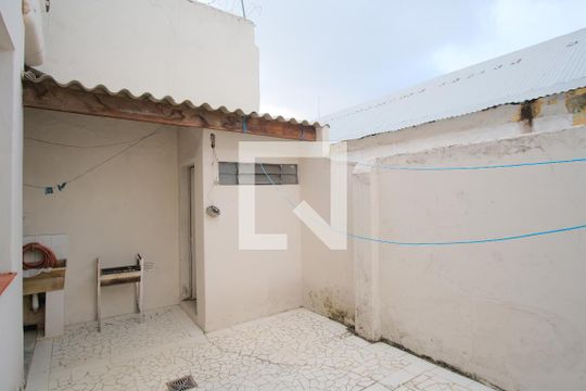 Quintal de casa à venda com 2 quartos, 105m² em Penha de França, São Paulo