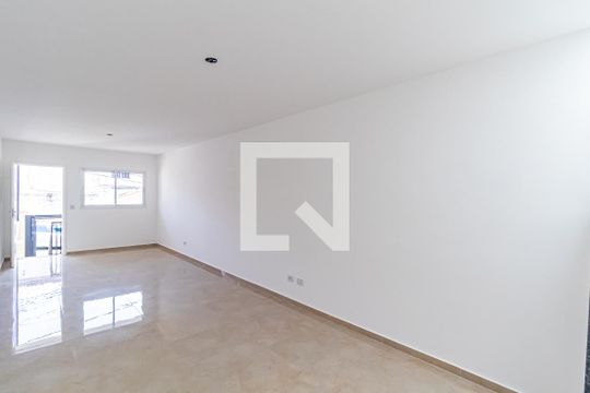 Sala de casa à venda com 3 quartos, 168m² em Rio Pequeno, São Paulo