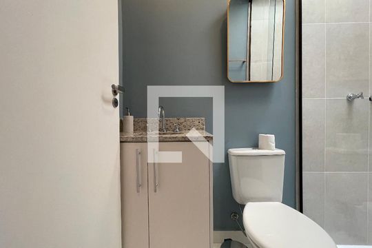 Banheiro Social de casa para alugar com 2 quartos, 91m² em Rio Pequeno, São Paulo