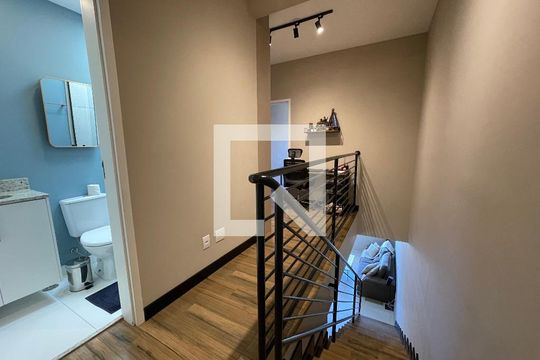 Corredor Quartos de casa para alugar com 2 quartos, 91m² em Rio Pequeno, São Paulo
