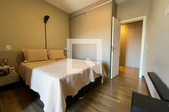 Suíte de casa para alugar com 2 quartos, 91m² em Rio Pequeno, São Paulo