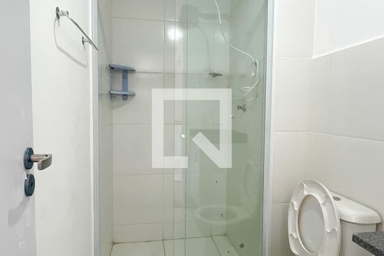 Banheiro de apartamento à venda com 2 quartos, 34m² em Freguesia do Ó, São Paulo