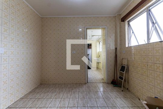 Cozinha de apartamento para alugar com 3 quartos, 127m² em Liberdade, São Paulo