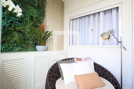 Varanda da Sala de apartamento à venda com 2 quartos, 125m² em Jardim Vazani, São Paulo