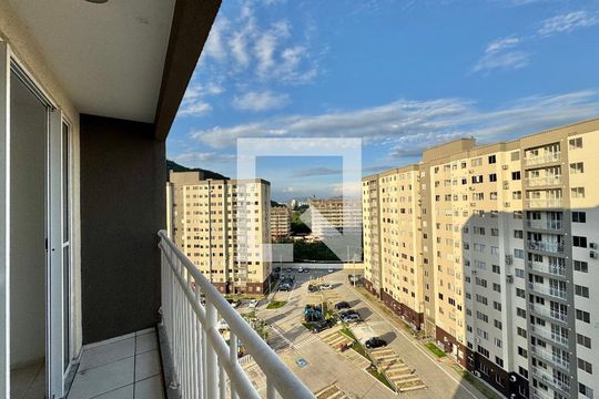 Varanda de apartamento para alugar com 3 quartos, 57m² em Vargem Grande, Rio de Janeiro