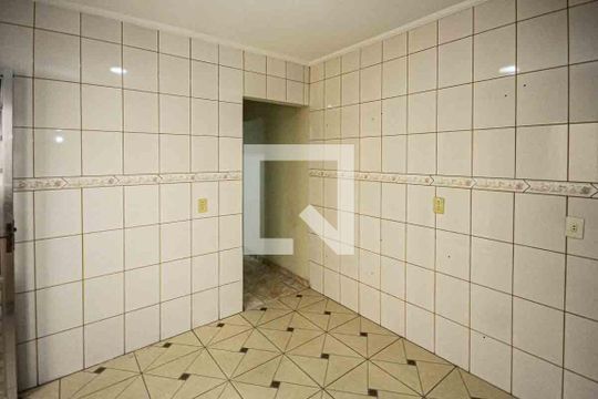 Cozinha de casa para alugar com 2 quartos, 60m² em Cidade São Mateus, São Paulo