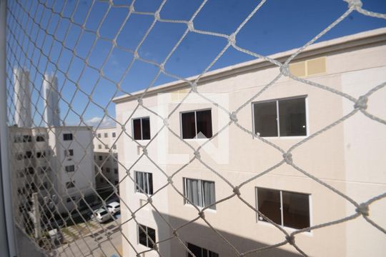 Vista da Sala de apartamento para alugar com 2 quartos, 40m² em Guaratiba, Rio de Janeiro