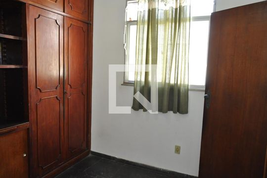 Quarto de casa à venda com 4 quartos, 211m² em Lins de Vasconcelos, Rio de Janeiro