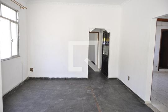 Sala de casa à venda com 4 quartos, 211m² em Lins de Vasconcelos, Rio de Janeiro