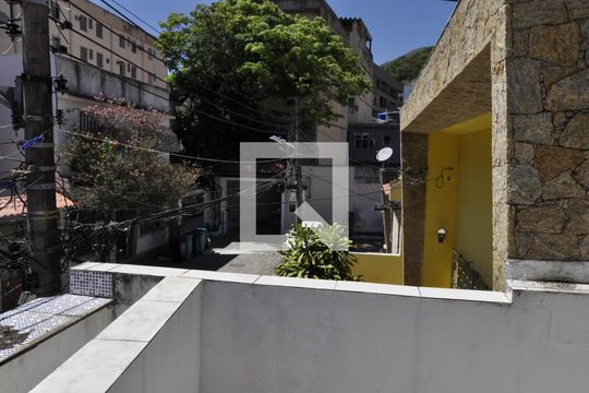 Área comum de casa à venda com 4 quartos, 211m² em Lins de Vasconcelos, Rio de Janeiro