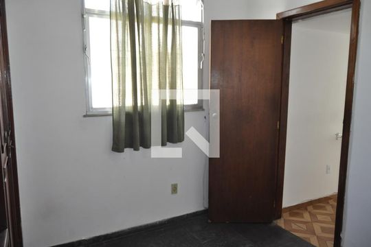 Quarto de casa à venda com 4 quartos, 211m² em Lins de Vasconcelos, Rio de Janeiro