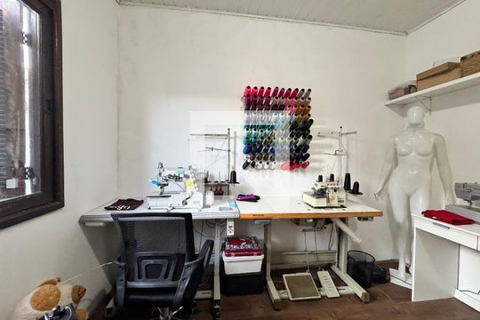 Quarto 1 de casa à venda com 2 quartos, 180m² em Santos Dumont, São Leopoldo
