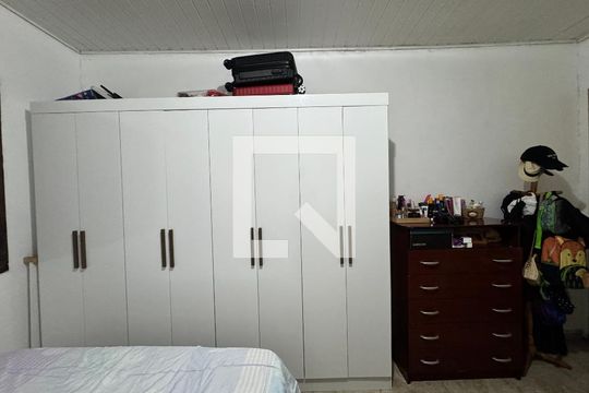 Quarto 2 de casa à venda com 2 quartos, 180m² em Santos Dumont, São Leopoldo