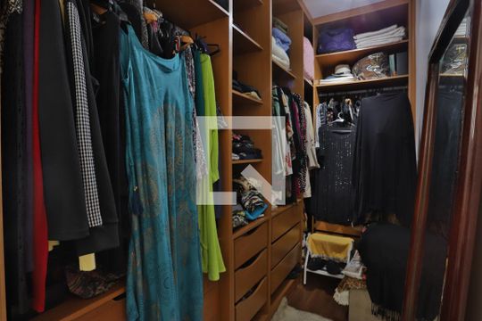 Closet do quarto 1 de apartamento à venda com 3 quartos, 220m² em Alto da Mooca, São Paulo