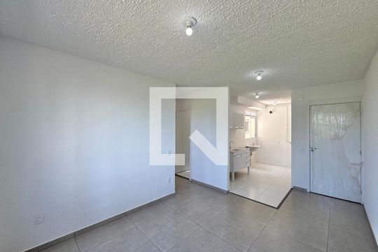 Sala de apartamento para alugar com 2 quartos, 44m² em Vargem Pequena, Rio de Janeiro