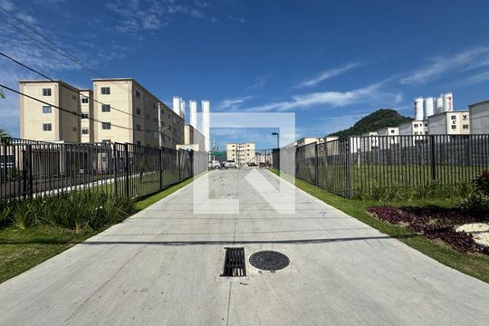 Fachada de apartamento para alugar com 2 quartos, 44m² em Vargem Pequena, Rio de Janeiro