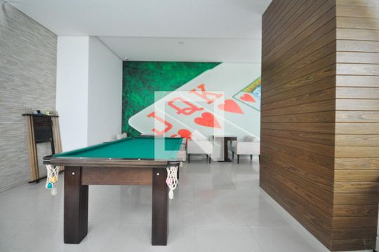 Área comum de apartamento para alugar com 2 quartos, 76m² em Vila Suzana, São Paulo