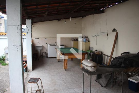 Área comum de casa à venda com 4 quartos, 320m² em Novo Eldorado, Contagem